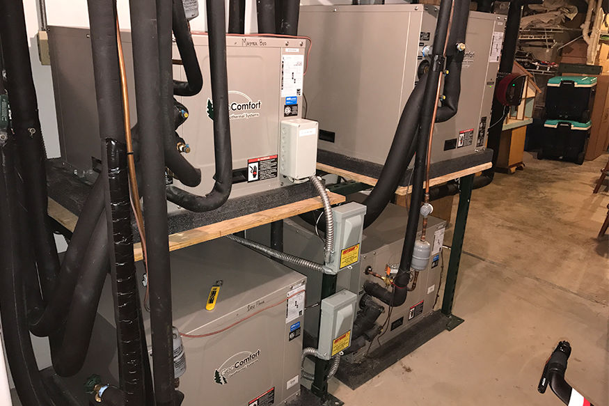 St. Louis Pool Paradise equipment